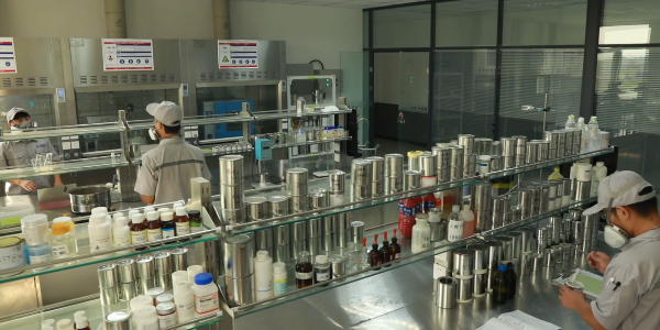 定制是生產(chǎn)型企業(yè)不可或缺的能力，這也是歐格曼涂料所擁有的